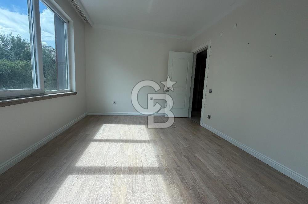 SUBAYEVLERİNDE VADİ VE ORMAN MANZARALI 4+1 SATILIK LÜKS DAİRE