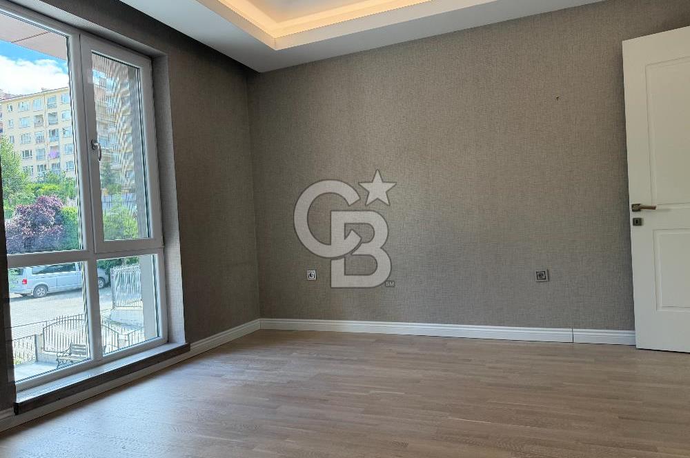 SUBAYEVLERİNDE VADİ VE ORMAN MANZARALI 4+1 SATILIK LÜKS DAİRE