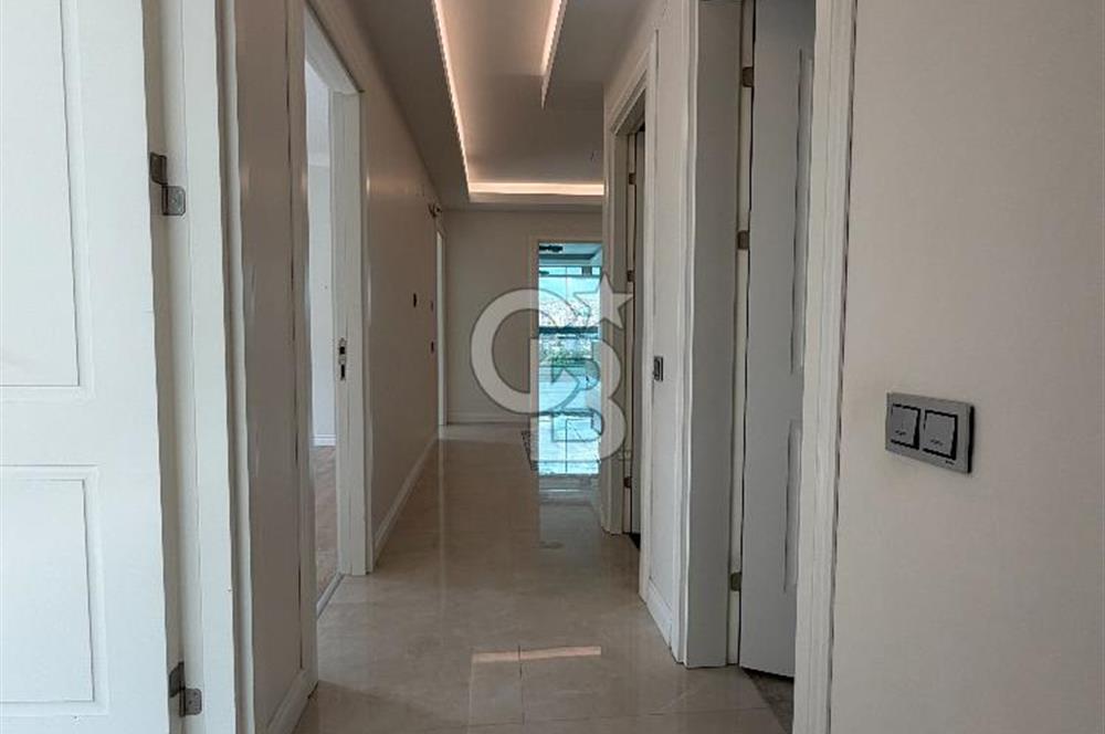 SUBAYEVLERİNDE VADİ VE ORMAN MANZARALI 4+1 SATILIK LÜKS DAİRE