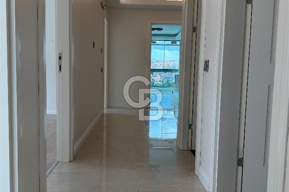SUBAYEVLERİNDE VADİ VE ORMAN MANZARALI 4+1 SATILIK LÜKS DAİRE