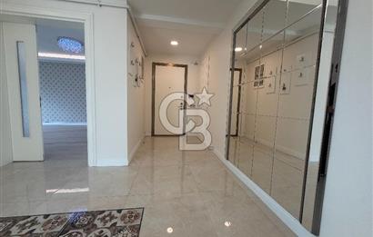SUBAYEVLERİNDE VADİ VE ORMAN MANZARALI 4+1 SATILIK LÜKS DAİRE