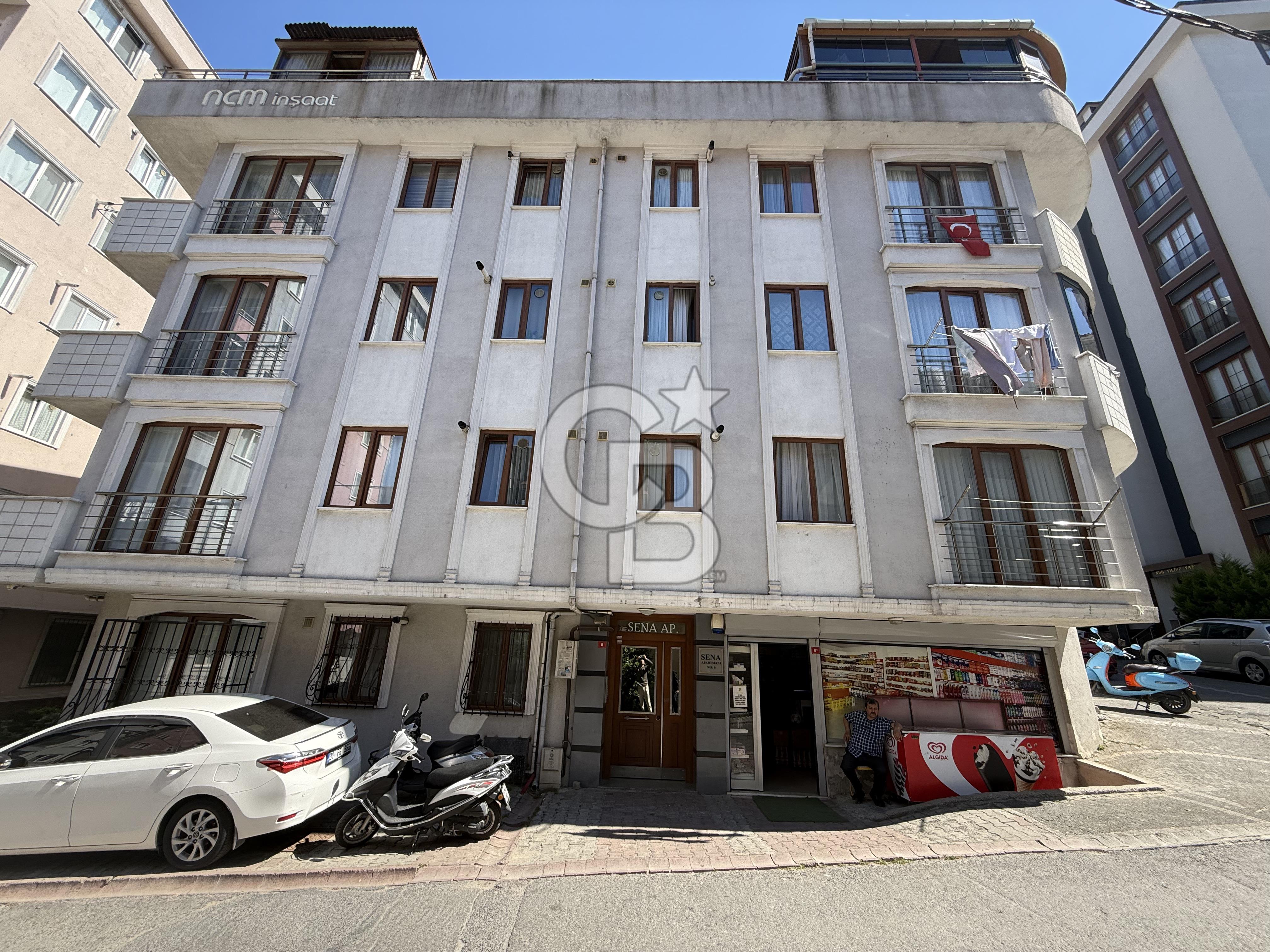 Ümraniye İnkılap Mahallesi nde Satılık 4+2 Daire