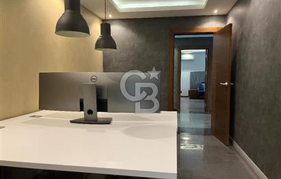 MEBUSEVLERİ ERGİN SOKAKTA OTOPARKLI EŞYALI KİRALIK 3+1 OFİS