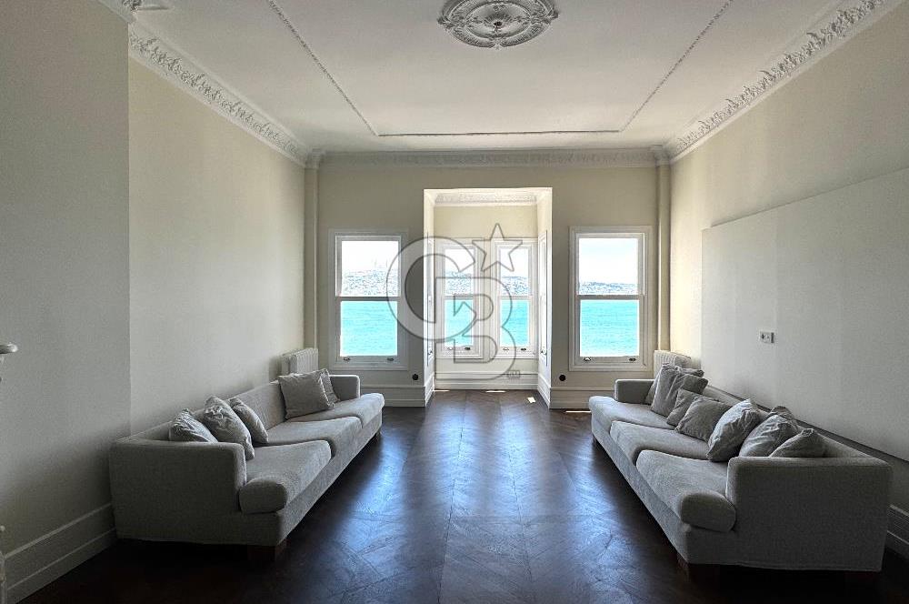 ARNAVUTKÖY, PANORAMİK DENİZ MANAZARLI , DUBLEKS YALI DAİRESİ