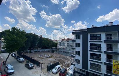 AYRANCI'DA KIZILIY'A YAKIN MESAFEDE KİRALIK 2+1 DAİRE