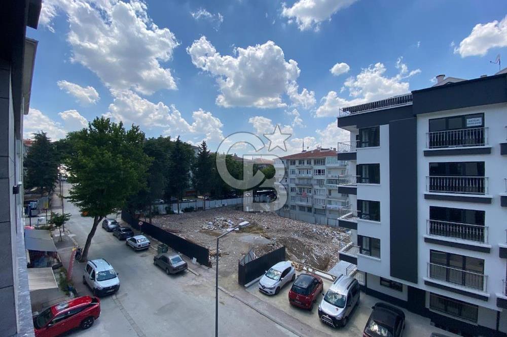 AYRANCI'DA KIZILIY'A YAKIN MESAFEDE KİRALIK 2+1 DAİRE