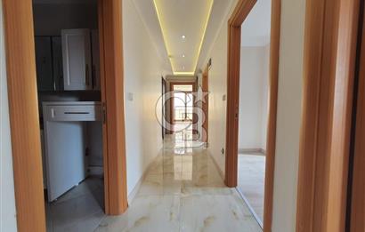 Maltepe Bağlarbaşı'nda Satılık Geniş 3+1 Daire
