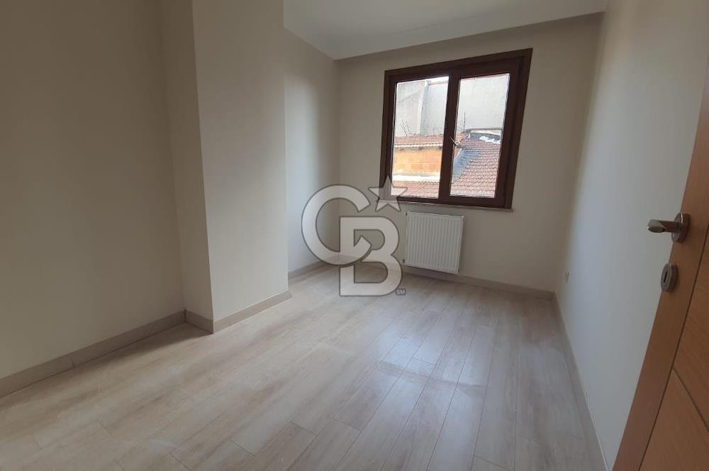Maltepe Bağlarbaşı'nda Satılık Geniş 3+1 Daire