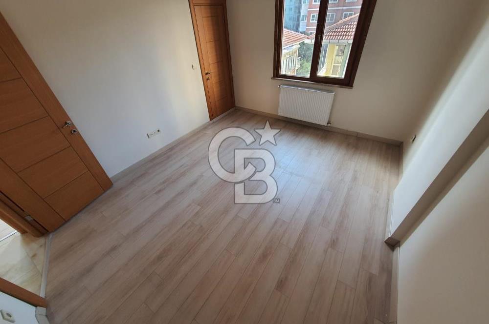 Maltepe Bağlarbaşı'nda Satılık Geniş 3+1 Daire
