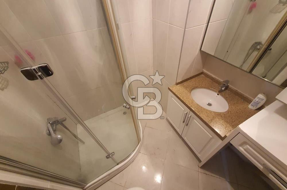 Maltepe Bağlarbaşı'nda Satılık Geniş 3+1 Daire