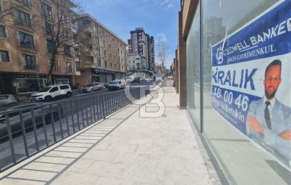 Reşitpaşa caddesi üzerinde kiralık işyeri