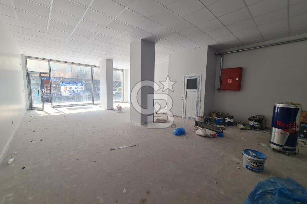 Reşitpaşa caddesi üzerinde kiralık işyeri