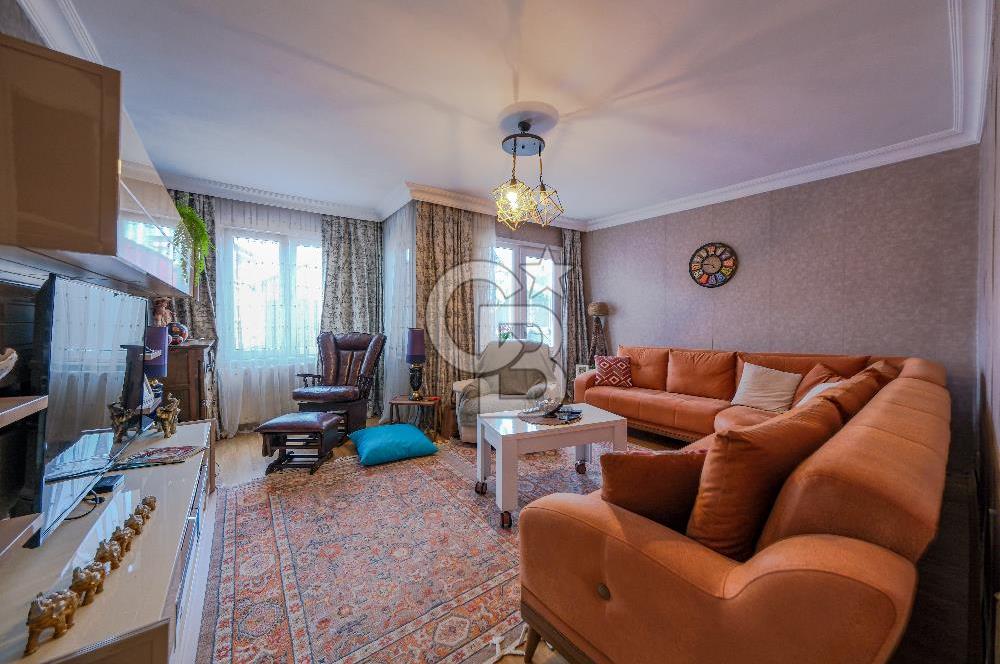 Sarıyer Merkez Teraslı ve Boğaz Manzaralı Satılık Komple Bina