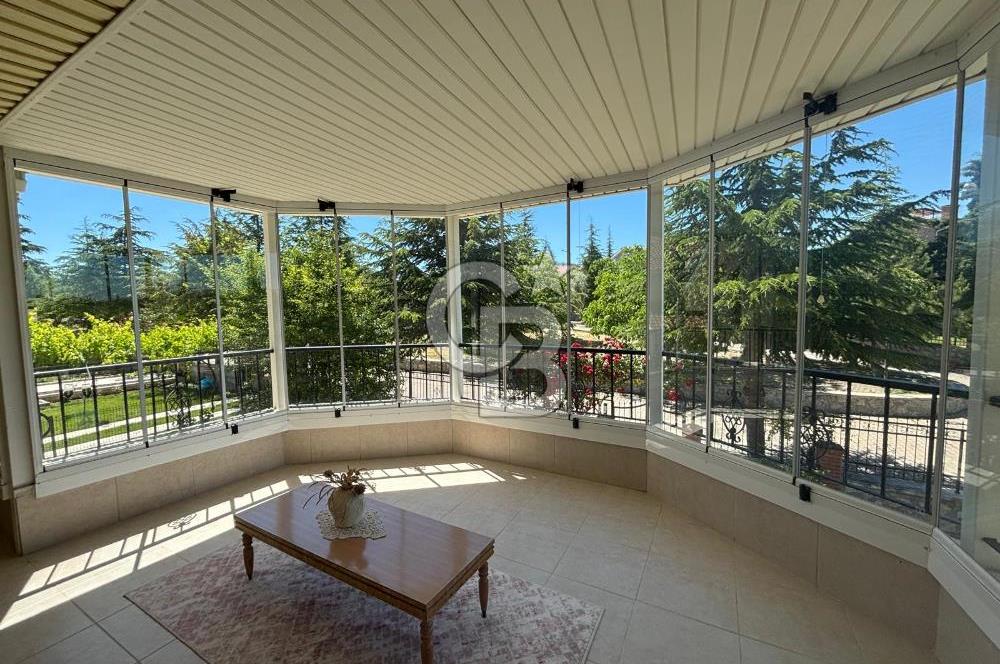 TEMELLİ BAYINDIR SİTESİNDE SATILIK BAHÇELİ VILLA
