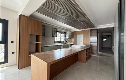 KARŞIYAKA DONANMACI, YENİ BİNA, SATILIK 5+1 DUBLEKS YALI DAİRESİ