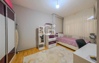 Sarıyer Merkez Teraslı ve Boğaz Manzaralı Satılık Komple Bina