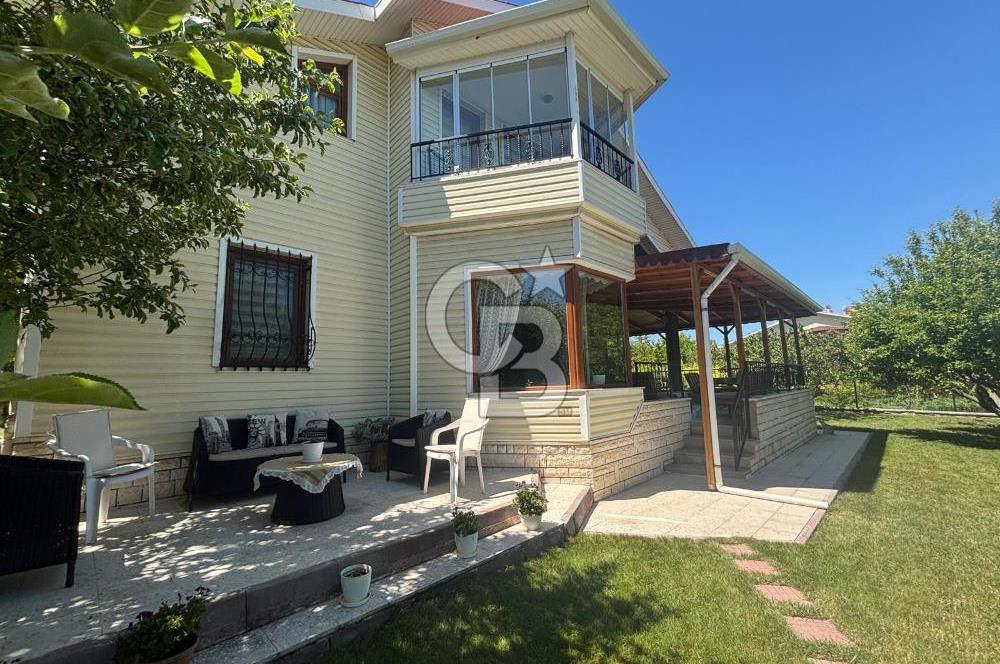 TEMELLİ BAYINDIR SİTESİNDE SATILIK BAHÇELİ VILLA