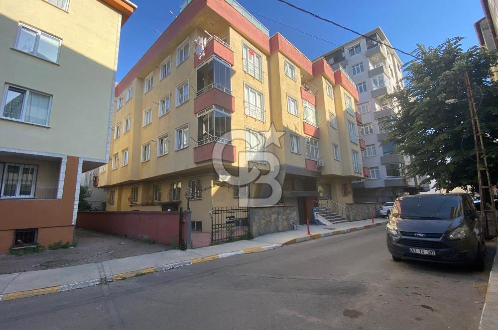 PENDİK FEVZİ ÇAKMAK'TA 90 M2 2+1 GENİŞ BAKIMLI SATILIK DAİRE