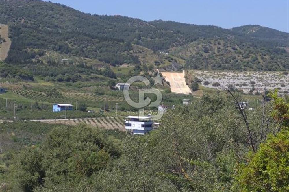 SEFERİHİSAR GELİŞİM AKSINDA 76 DÖNÜM TEK PARÇA YATIRIMLIK ARAZİ