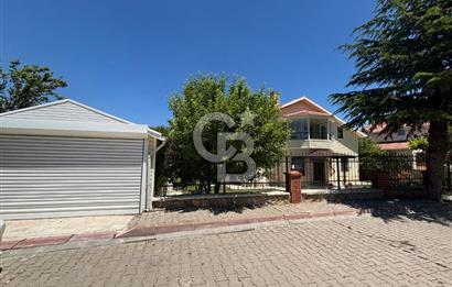 TEMELLİ BAYINDIR SİTESİNDE SATILIK BAHÇELİ VILLA