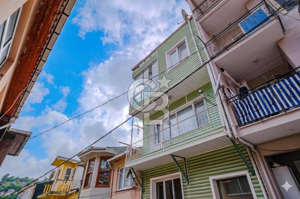Sarıyer Merkez Teraslı ve Boğaz Manzaralı Satılık Komple Bina