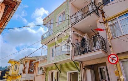 Sarıyer Merkez Teraslı ve Boğaz Manzaralı Satılık Komple Bina