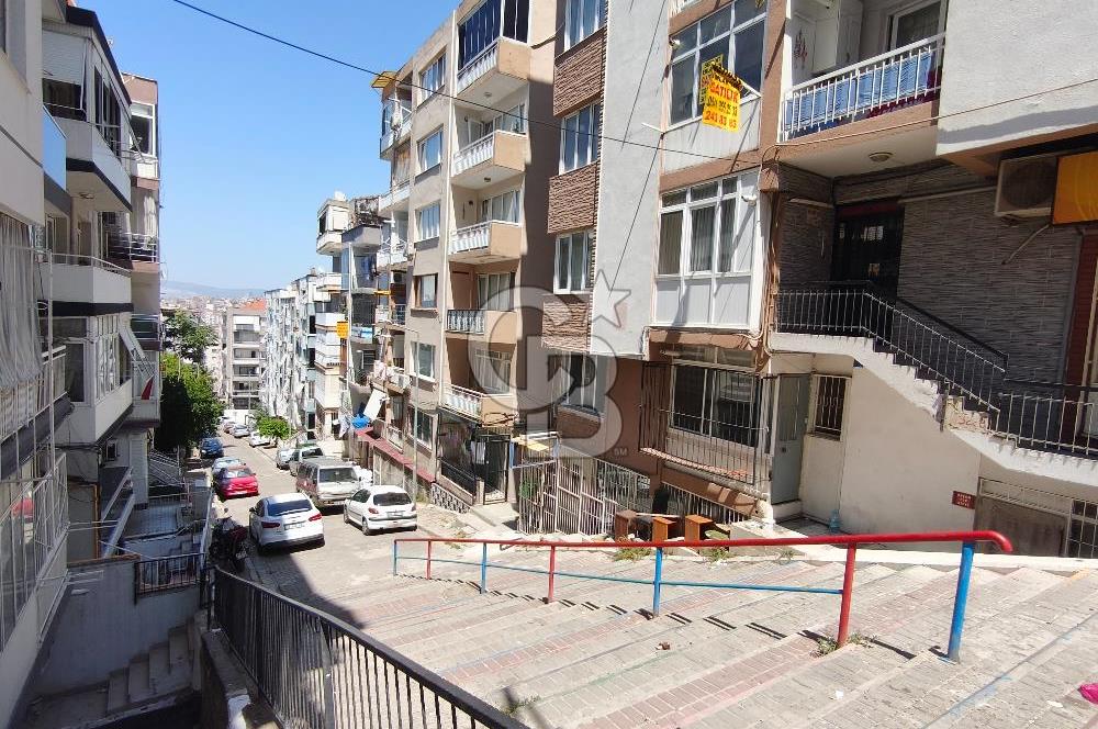 KARABAĞLAR DOĞANAY'DA MERKEZİ KONUMDA SATILIK 2+1 DAİRE