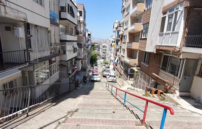 KARABAĞLAR DOĞANAY'DA MERKEZİ KONUMDA SATILIK 2+1 DAİRE