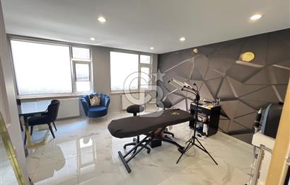 TUNALI HİLMİ'DE OFİS KULLANIMINA UYGUN 210 M2 5+1 SATILIK DAİRE