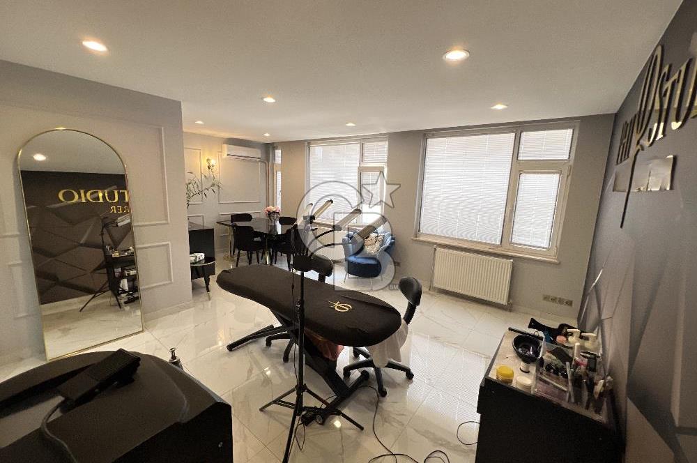 TUNALI HİLMİ'DE OFİS KULLANIMINA UYGUN 210 M2 5+1 SATILIK DAİRE