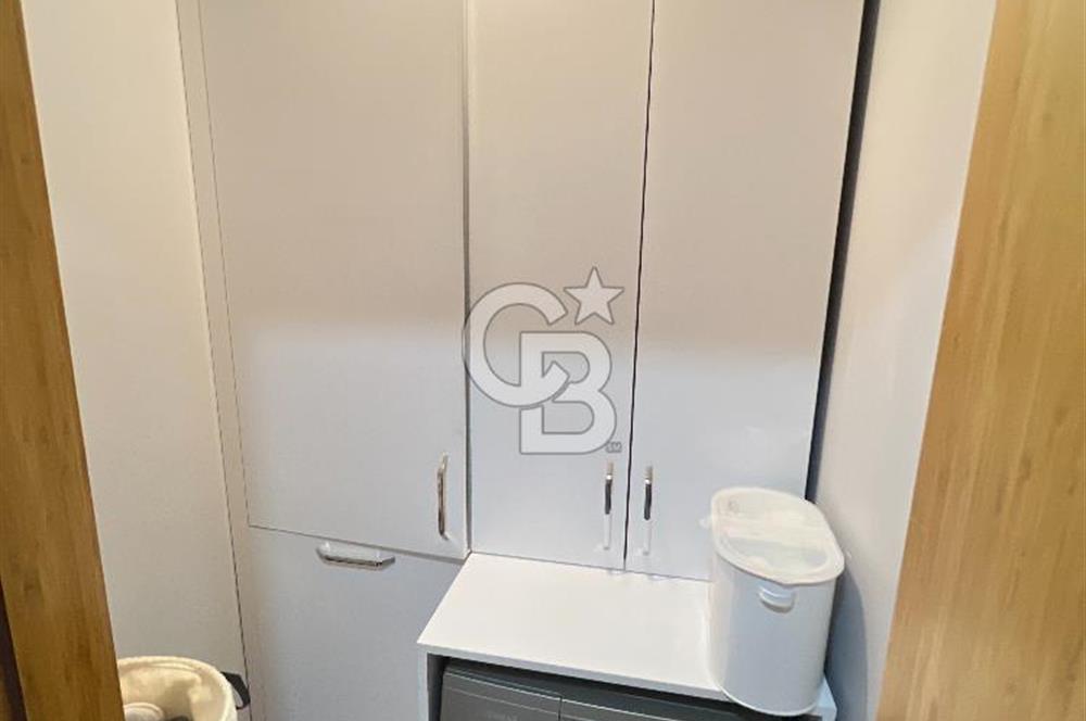 TUNALI HİLMİ'DE OFİS KULLANIMINA UYGUN 210 M2 5+1 SATILIK DAİRE