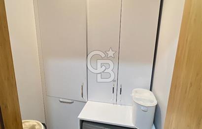 TUNALI HİLMİ'DE OFİS KULLANIMINA UYGUN 210 M2 5+1 SATILIK DAİRE