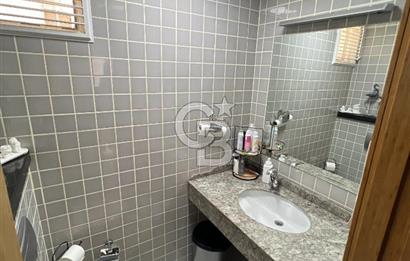 TUNALI HİLMİ'DE OFİS KULLANIMINA UYGUN 210 M2 5+1 SATILIK DAİRE