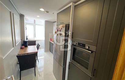 TUNALI HİLMİ'DE OFİS KULLANIMINA UYGUN 210 M2 5+1 SATILIK DAİRE