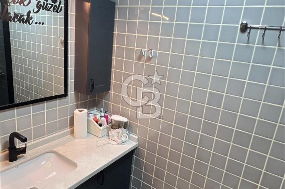 TUNALI HİLMİ'DE OFİS KULLANIMINA UYGUN 210 M2 5+1 SATILIK DAİRE