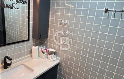 TUNALI HİLMİ'DE OFİS KULLANIMINA UYGUN 210 M2 5+1 SATILIK DAİRE