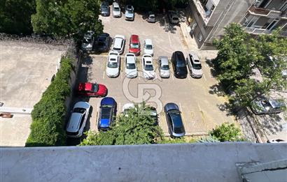 TUNALI HİLMİ'DE OFİS KULLANIMINA UYGUN 210 M2 5+1 SATILIK DAİRE