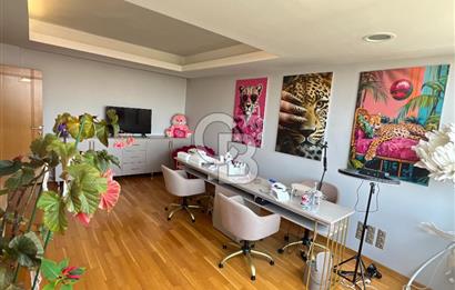 TUNALI HİLMİ'DE OFİS KULLANIMINA UYGUN 210 M2 5+1 SATILIK DAİRE