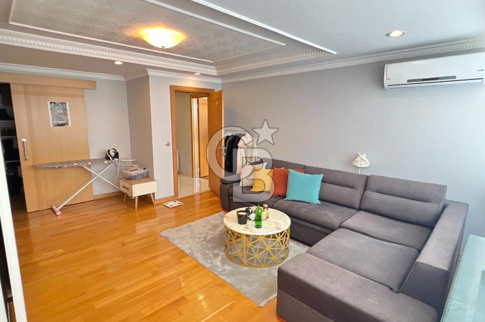 TUNALI HİLMİ'DE OFİS KULLANIMINA UYGUN 210 M2 5+1 SATILIK DAİRE