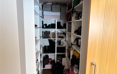 TUNALI HİLMİ'DE OFİS KULLANIMINA UYGUN 210 M2 5+1 SATILIK DAİRE
