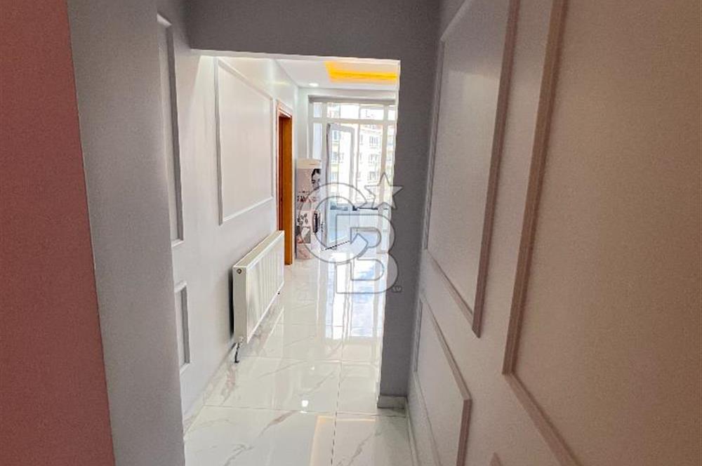 TUNALI HİLMİ'DE OFİS KULLANIMINA UYGUN 210 M2 5+1 SATILIK DAİRE