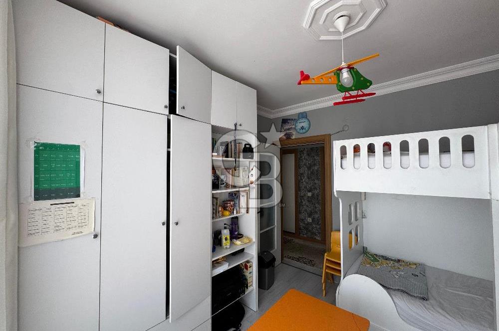 SATILIK AVLU AYM YANI 2+1 ARAKAT DAİRE.