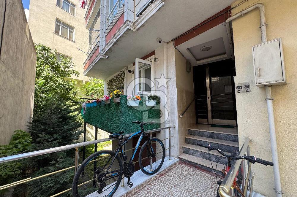 SATILIK AVLU AYM YANI 2+1 ARAKAT DAİRE.