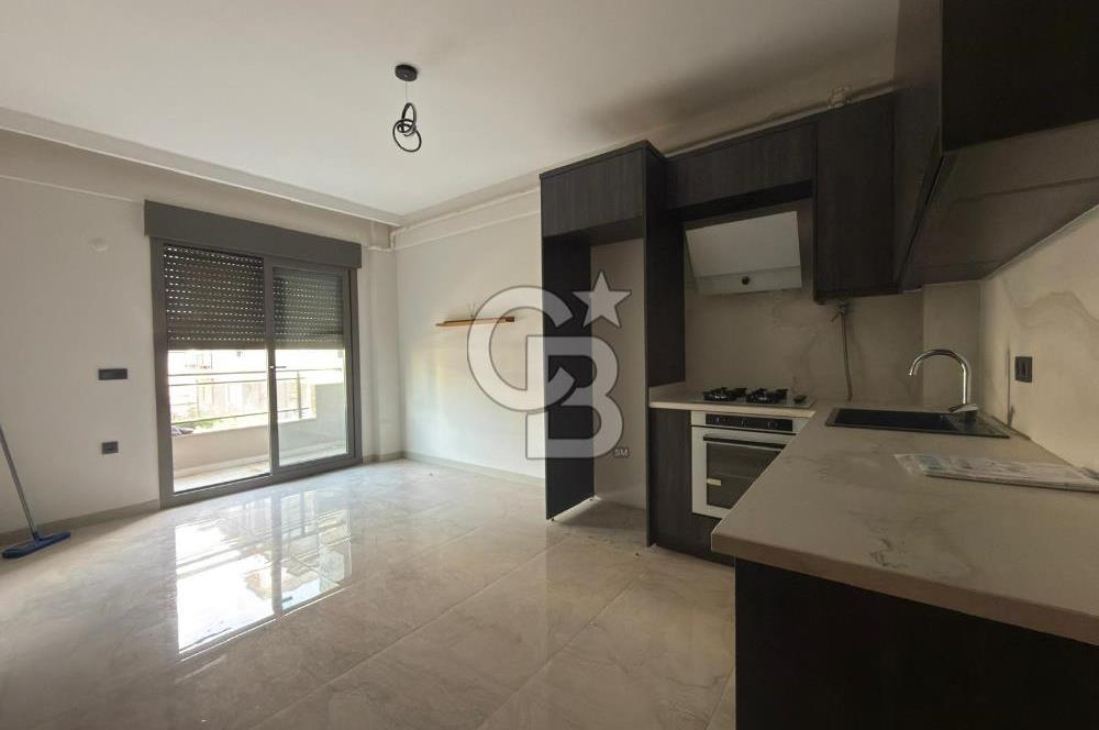 Seferihisar Nejat Hepkon Mahallesi'nde lüx 1+1 kiralık daire