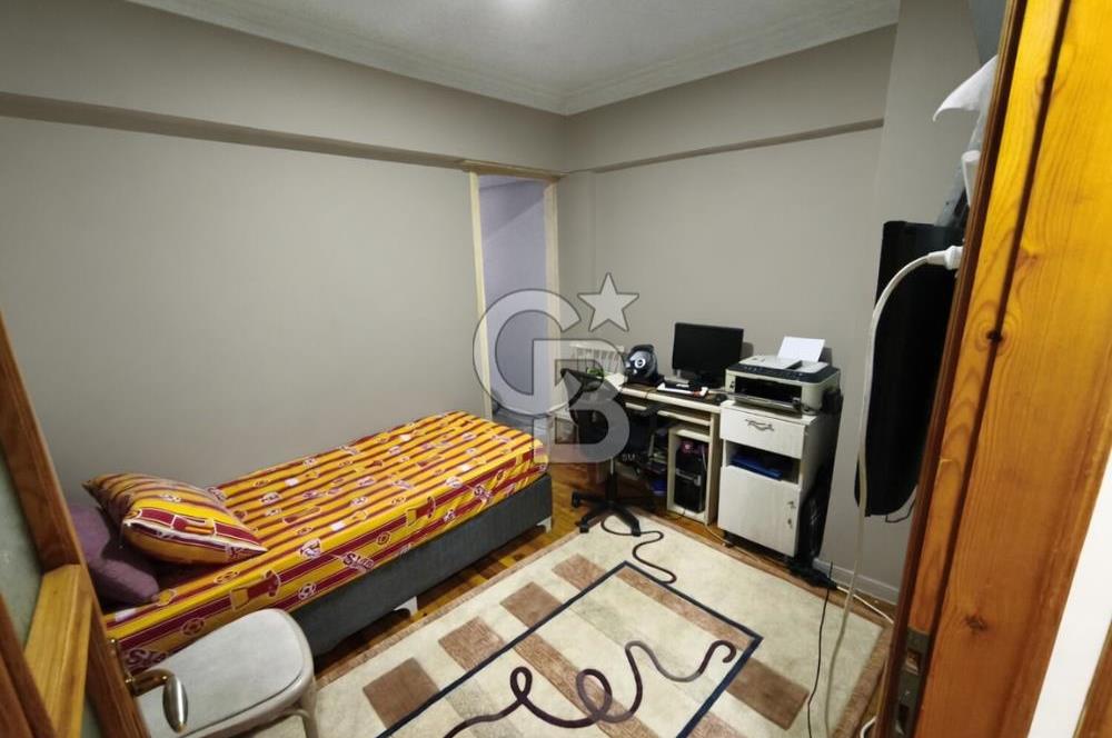 KARABAĞLAR DOĞANAY'DA MERKEZİ KONUMDA SATILIK 2+1 DAİRE