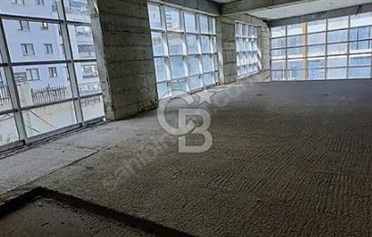 Güventepe’nin En Prestijli Lokasyonunda, Cadde Üzerinde Kiralık Dükkan
