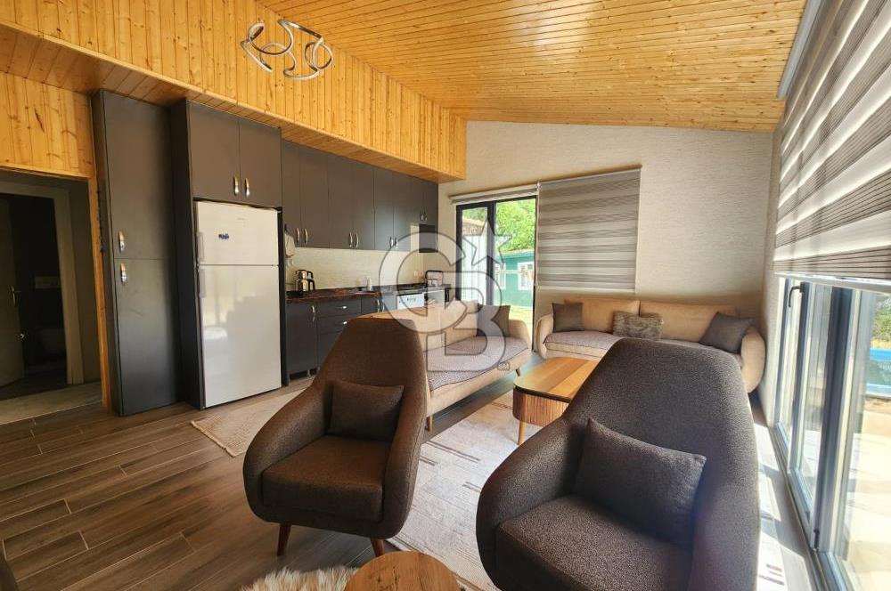 Gebze Cumaköy'de 302M2, Orman İçerisinde Havuzlu Müstakil Ev.