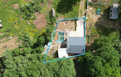 Gebze Cumaköy'de 302M2, Orman İçerisinde Havuzlu Müstakil Ev.