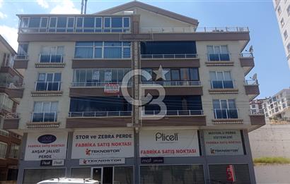 Cadde üzerinde 325 m2 dükkan 