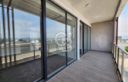 KARTEPE ZERAY ESİLDE 3+/1 150M2 SATILIK ÇATI DUBLEKSİ